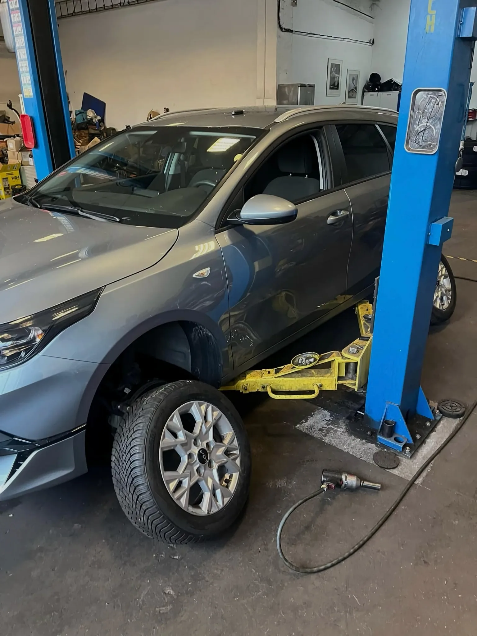 Servisná práca – Autoservis HAPPY